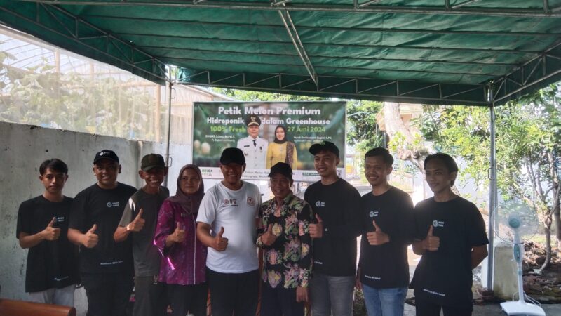 filter: 0; fileterIntensity: 0.0; filterMask: 0; module: j; 
hw-remosaic: 0; 
touch: (0.56354165, 0.56354165); 
modeInfo: ; 
sceneMode: Hdr; 
cct_value: 0; 
AI_Scene: (-1, -1); 
aec_lux: 193.52304; 
hist255: 0.0; 
hist252~255: 0.0; 
hist0~15: 0.0;